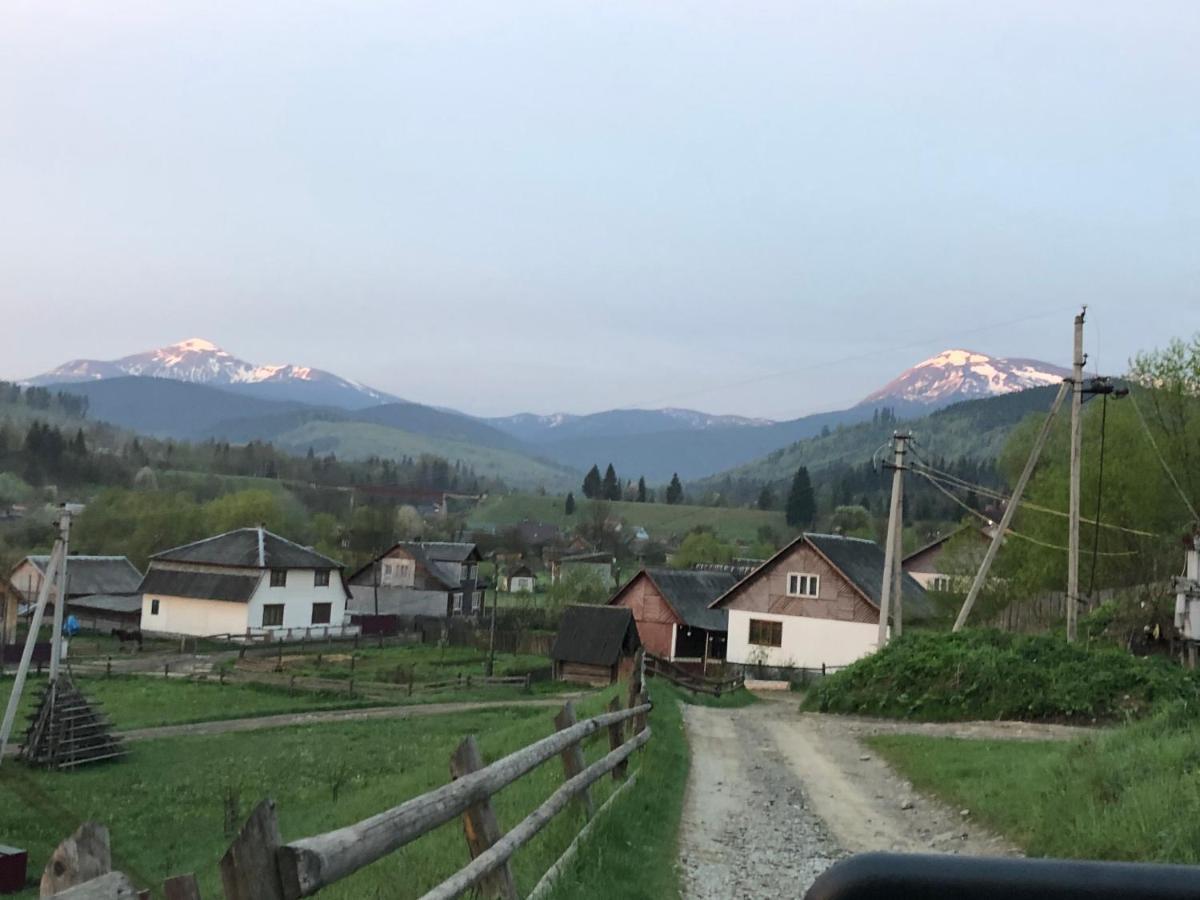 Котедж Mezohat Koz'meshchyk Exterior photo